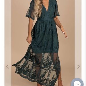 Bella Ella maxi dress. NWOT. Size XL in green